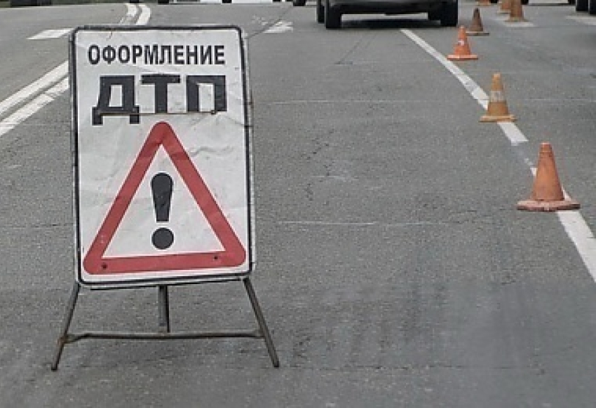 Попавшие в аварию пятигорские водители ждали полицию пять часов  