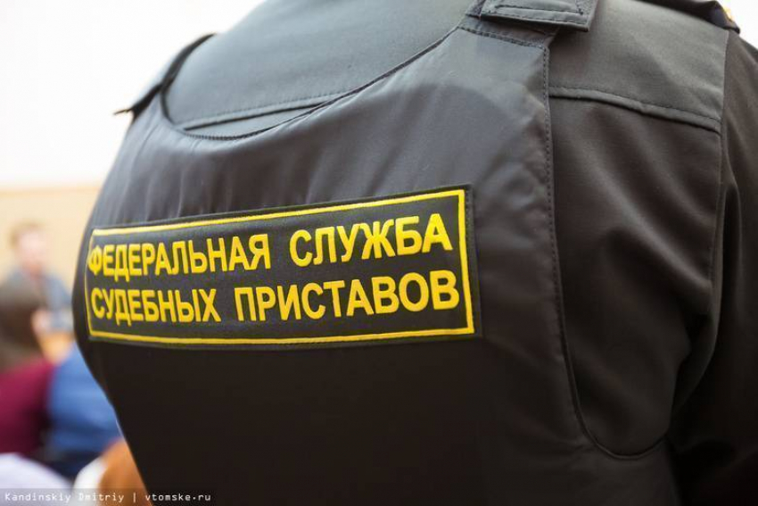  На Ставрополье судебные приставы арестовали 150 шуб