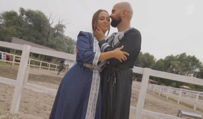 Пара из Ставрополя показала свою казачью свадьбу на федеральном канале