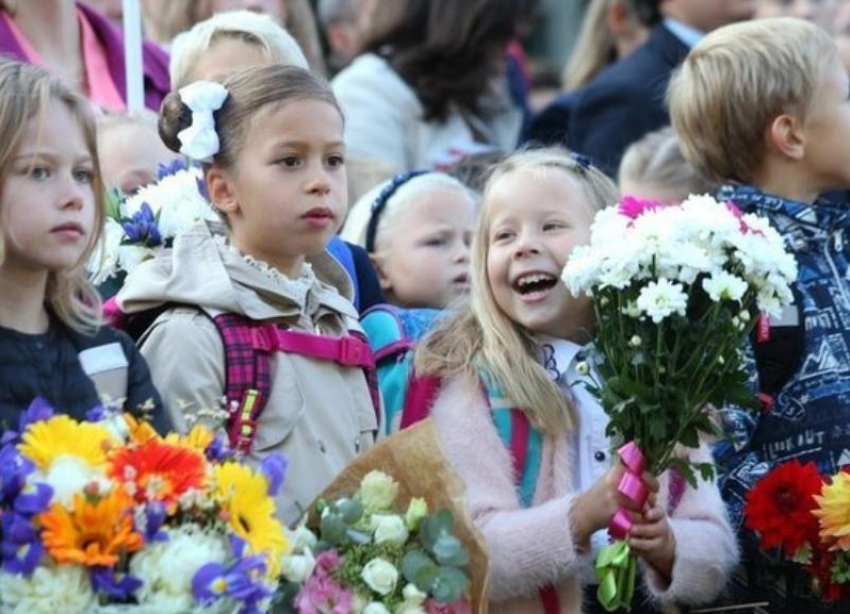 Школьные линейки на Ставрополье пройдут с рядом ограничений