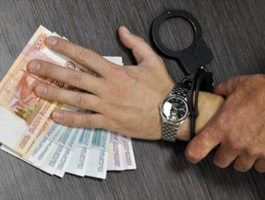 За 500 тысяч рублей полицейский обещал не заводить уголовное дело на Ставрополье