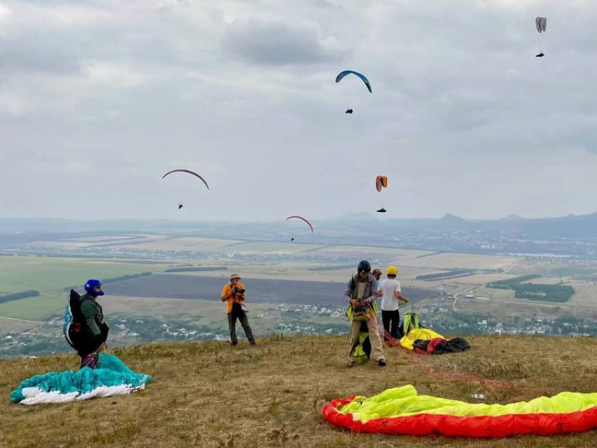 Соревнования по дельтапланеризму пройдут на горе Юца на Ставрополье