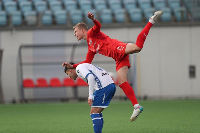 Фиаско от аутсайдера: пятигорский «Машук-КМВ» потерпел первое поражение в футбольном первенстве