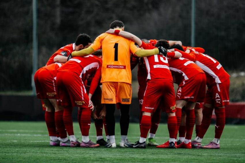 Обмен в формате шесть на шесть: пятигорский «Машук-КМВ» этой зимой пополнили футболисты-новобранцы