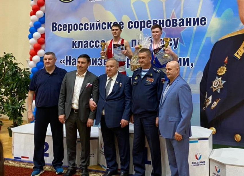 Одна награда на четверых: ставропольские боксеры вышли на ринг в Рязани