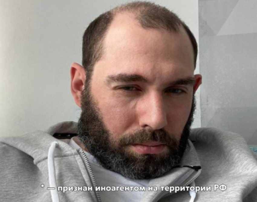 Пятигорскому иноагенту Слепакову грозят 400 часов обязательных работ за посты без маркировки