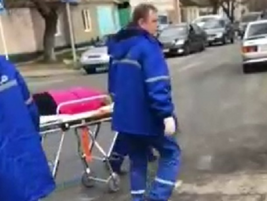 Школьница попала под колеса автомобиля в Ставрополе
