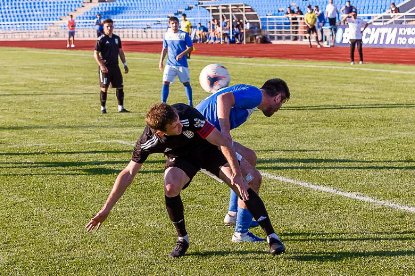 «Факел» в отрыве: воронежский клуб ставропольского футбольного рулевого имеет фору уже в семь очков