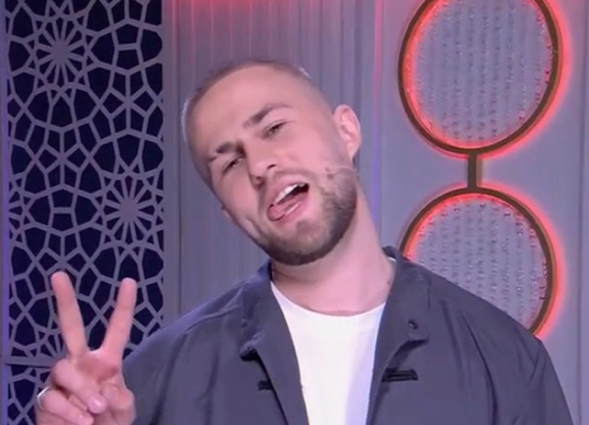 Фельдшер-блогер из Ессентуков с миллионной аудиторией удивил Гузееву на шоу «Давай поженимся»