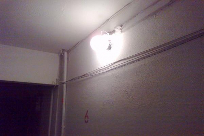 Письмо в редакцию: на этаже подъезда многоэтажки Ставрополя нет света