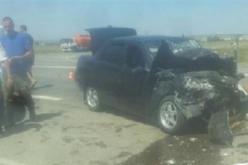 Водитель погиб в страшной аварии около МинВод