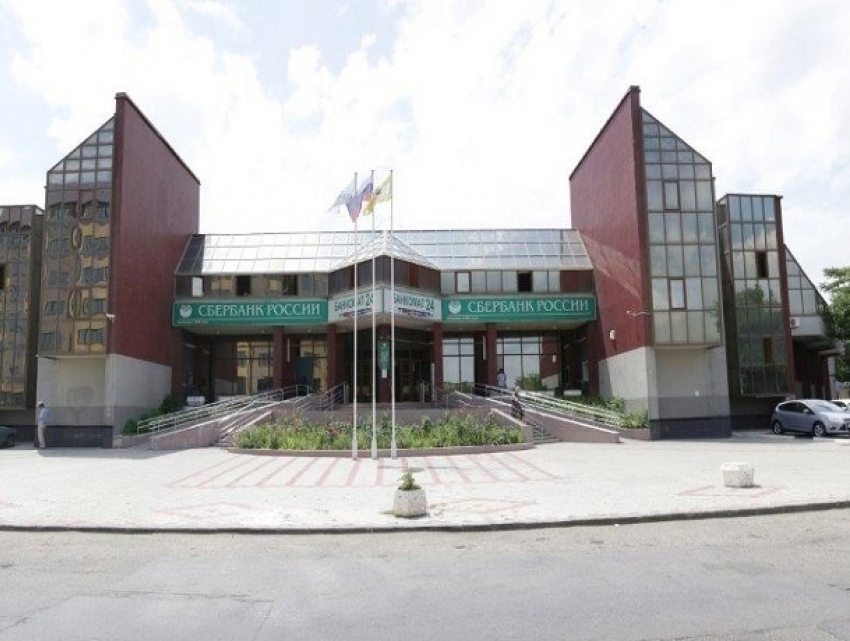 Здание с мощнейшей денежной энергетикой выставлено на продажу в Минеральных Водах