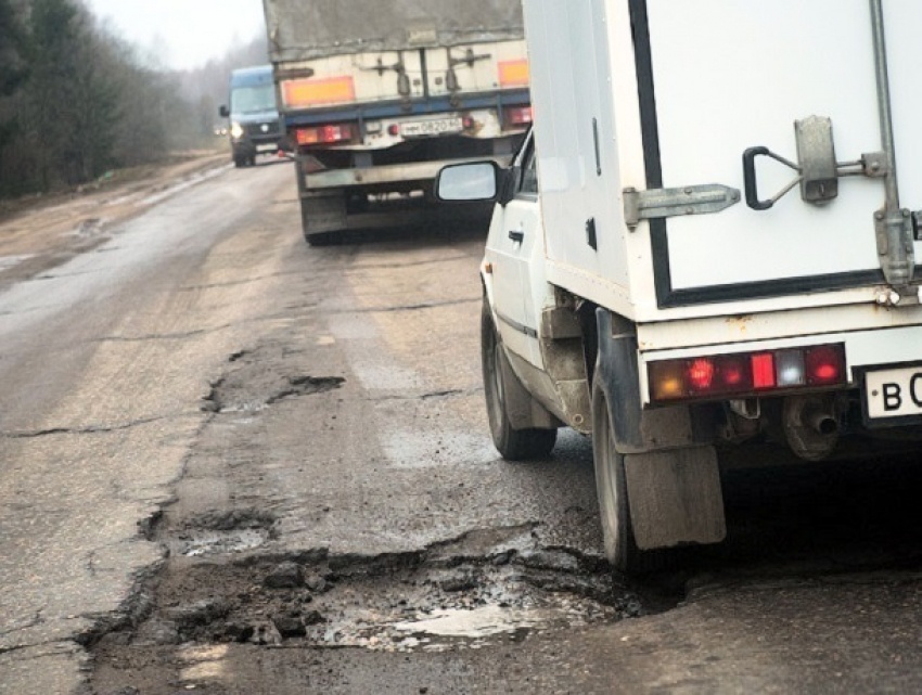 За разбитые дороги на 100 тысяч рублей оштрафовали администрацию на Ставрополье 