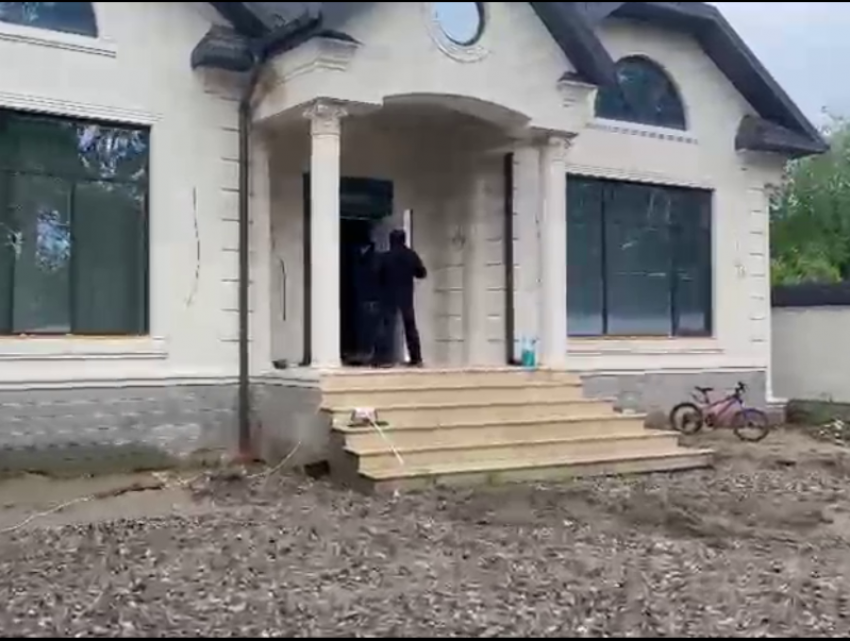 Взятка главы фермерского хозяйства на Ставрополье обернулась для организации штрафом на 150 миллионов рублей