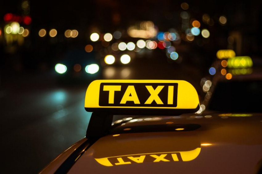 Таксист домогался до 11-летней девочки на Ставрополье