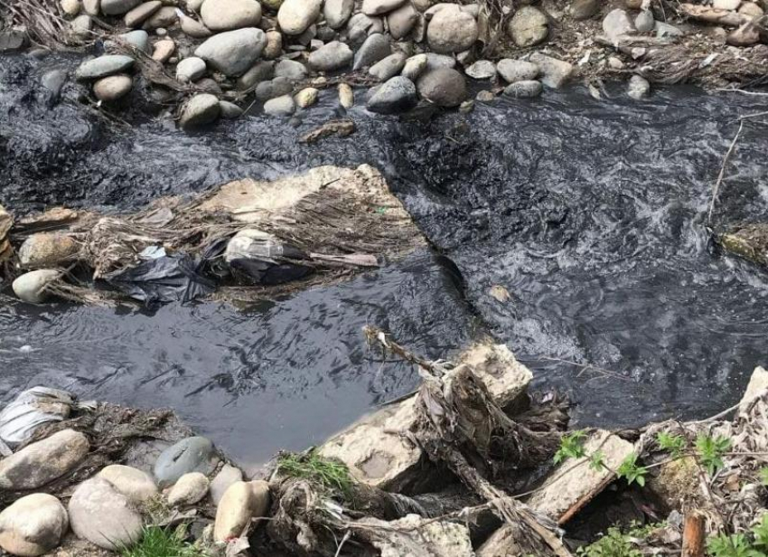 Минприроды Ставрополья не нашло загрязнений в заливаемой отходами реке Грушевой