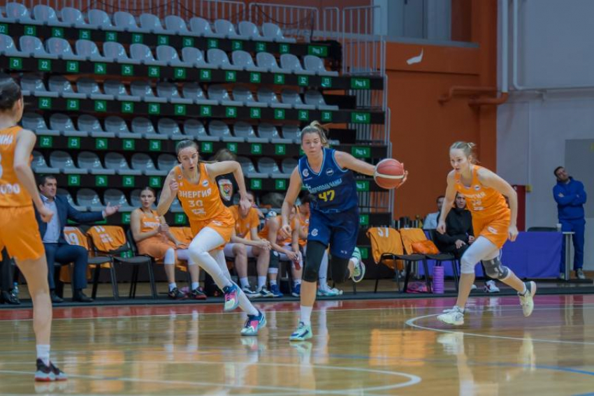 Баскетболистки «Ставропольчанки» отпраздновали первую выездную викторию в чемпионате России 