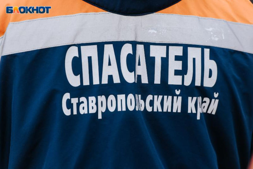 Тела двух мужчин нашли в канализационном колодце на Ставрополье