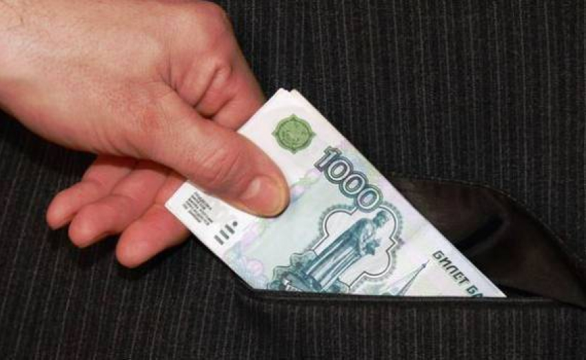 В Железноводске взяточника наказали рублем в 30-кратном размере