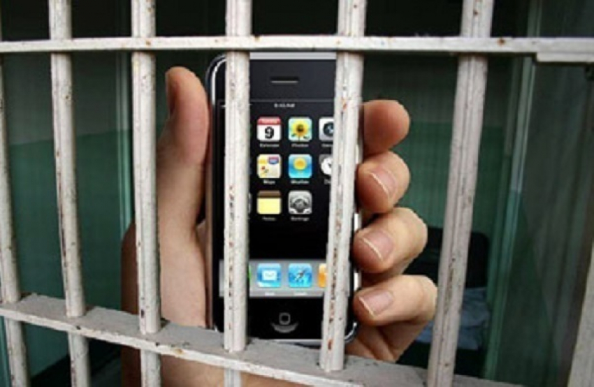 Обокрасть ставропольцев с помощью мобильника удалось преступникам из СИЗО Новосибирска