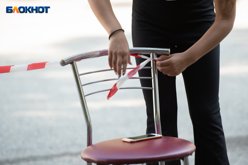 О возможном минировании сразу 9 школ в Ессентуках сообщил глава города