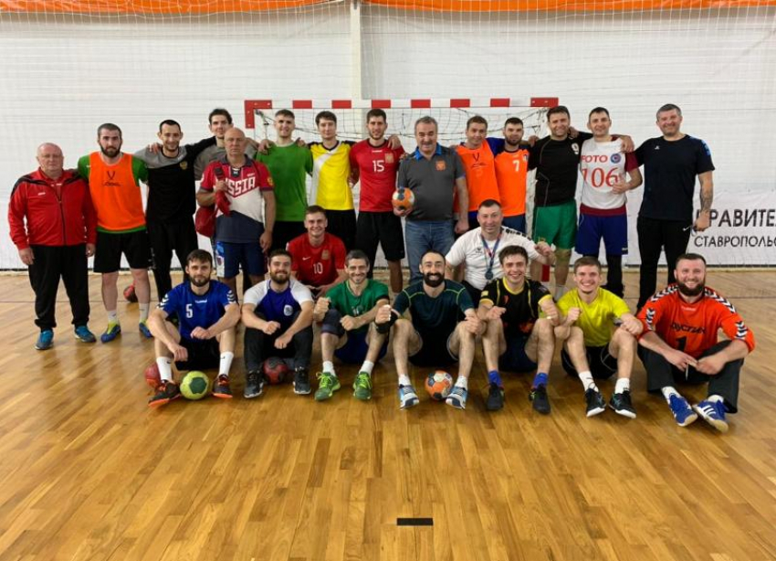Дорога в Загреб начинается в Ставрополе: сборная России по гандболу (спорт глухих) готовится к Евро-2021