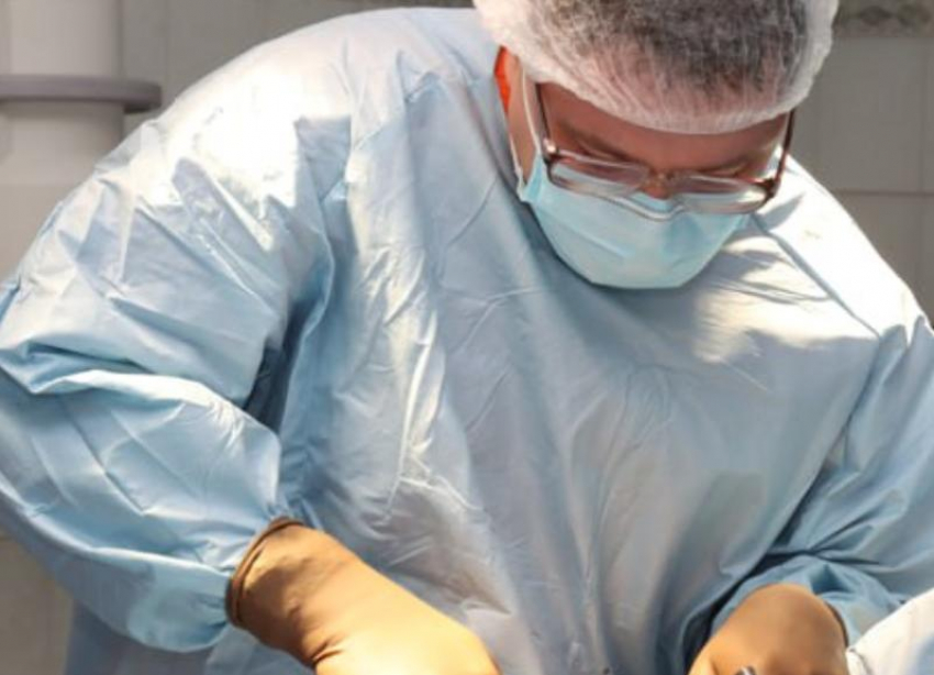 После падения с 8 этажа медики «поставили на ноги» 37-летнюю жительницу Ставропольского края 