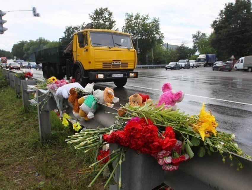 Два ребенка за один день погибли в страшных авариях на дорогах Ставрополья