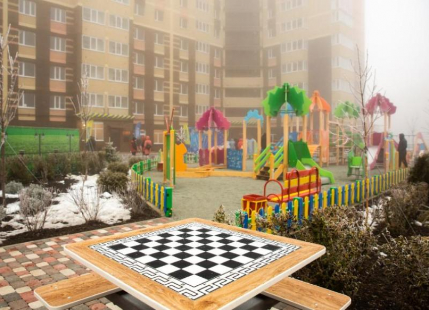 В Ставрополе «ЮгСтройИнвест» завершил строительство жилого комплекса «Солнечный круг»