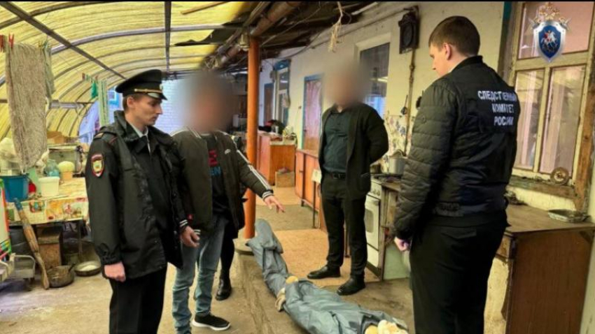 Воткнутые приятелем ножницы в шею лишили мужчину жизни на Ставрополье