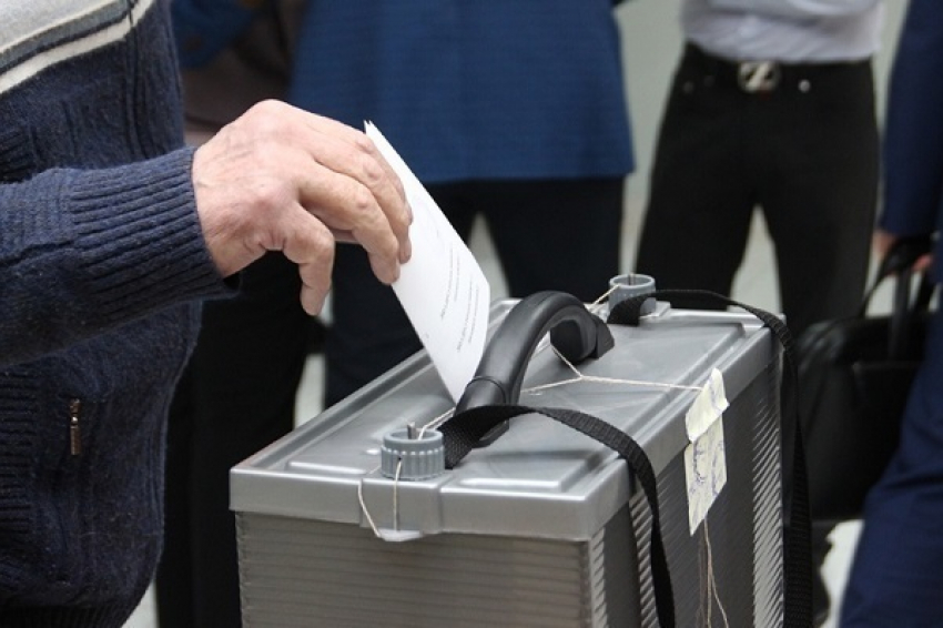 Наблюдателей и уполномоченных массово выгоняют с избирательных участков Черкесска