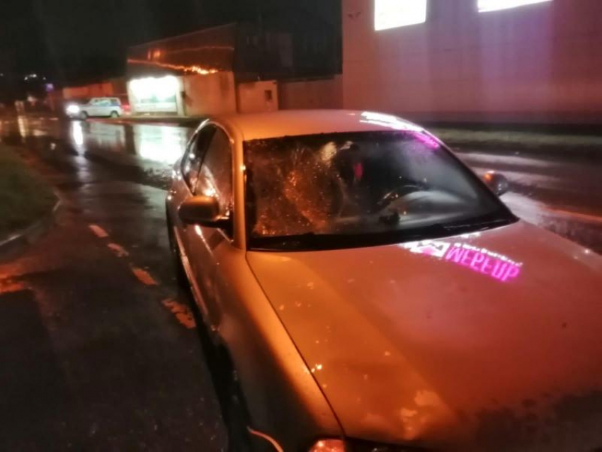 Неизвестный мужчина получил тяжелые травмы в ДТП в Ставрополе