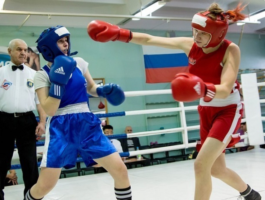 На спортбазе в Кисловодске тренируются лучшие представительницы бокса России