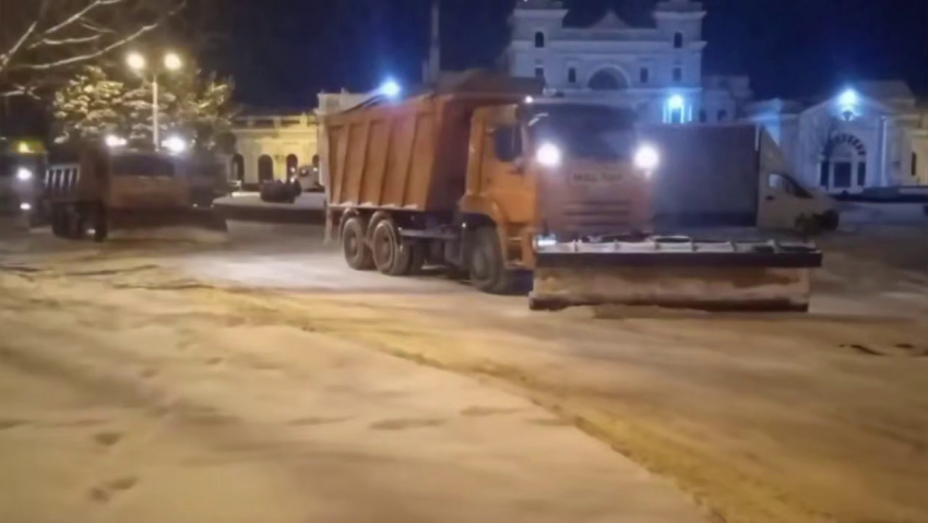 «Работают круглосуточно»: глава Ставрополя рассказал, как город пережил аномальный снегопад