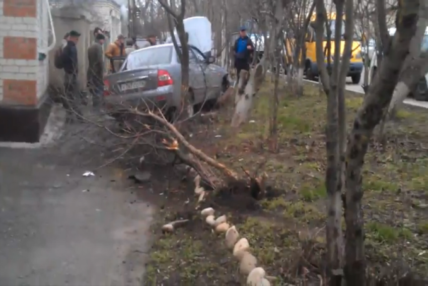 В Ставрополе «Приора» врезалась в ПАЗ с пассажирами