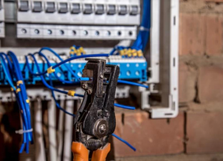 Разыскиваются электромонтажники по кабельным сетям