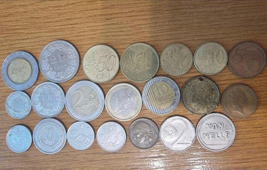 Горсть монет продают в Михайловске за 44 миллиона рублей