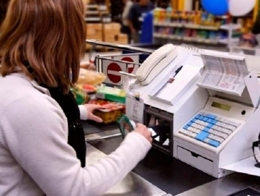 Ловкая кассирша спланировала кражу 11 миллионов рублей из сейфа магазина в Ставрополе 