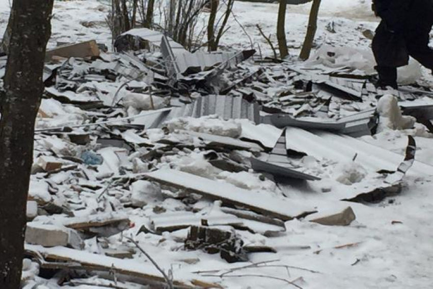 Строительный мусор под ногами вызывает опасение у жителей Ставрополя