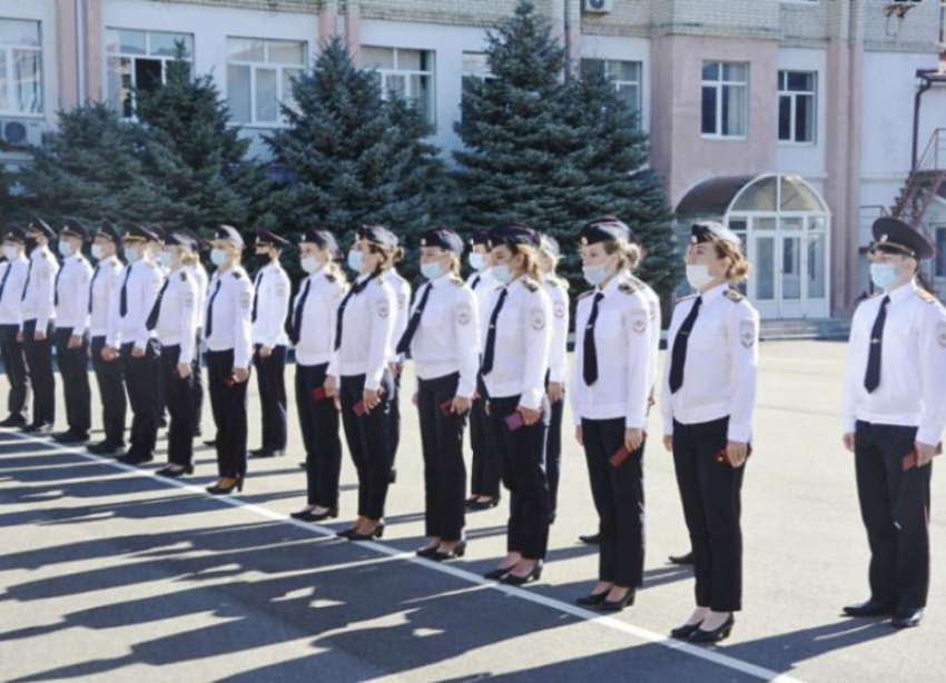 Пять сотрудников ставропольского филиала Краснодарского университета МВД уволены после коррупционного скандала