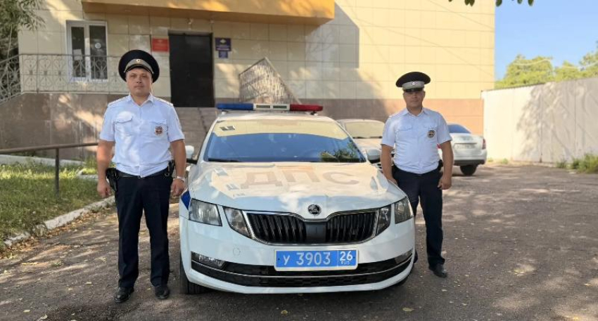 Наперегонки со смертью: на трассе под Ессентуками автоинспекторы спасли пенсионера