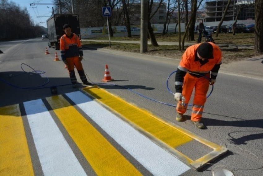 В Ставрополе обновляют дорожную разметку