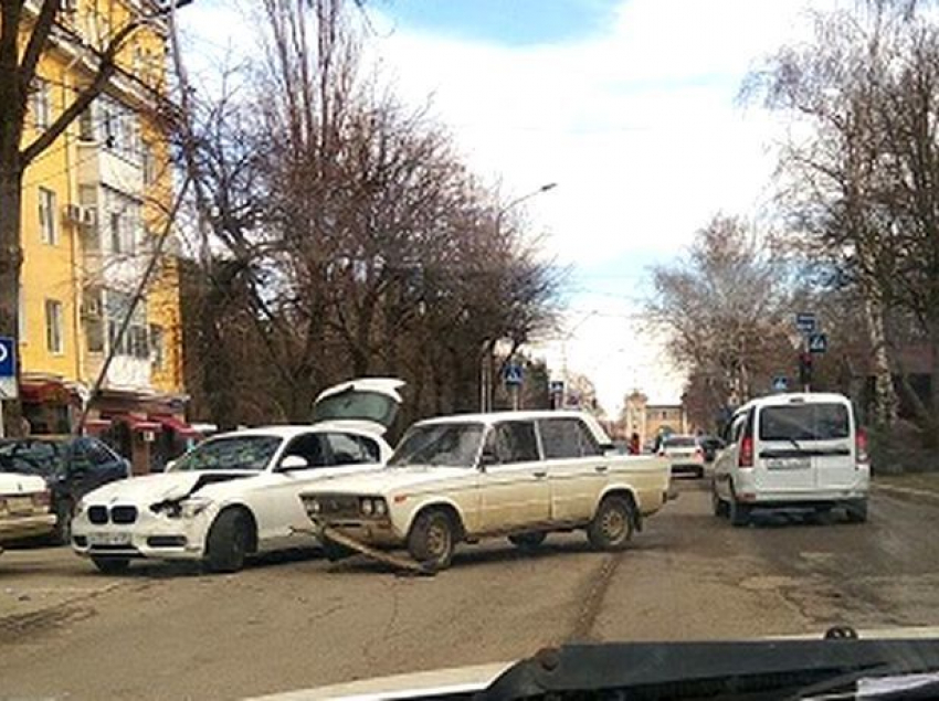 ДТП на Морозова и в Чапаевском переулке спровоцировали заторы на дорогах в Ставрополе