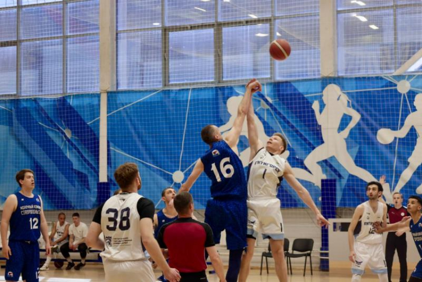 Крайбольница сокрушила «Фортуну»: баскетбольный чемпионат Ставрополья набирает обороты
