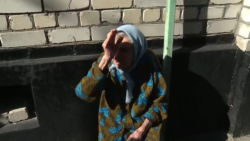 Жительница Ставрополя оставила пожилую мать дома взаперти без еды и воды