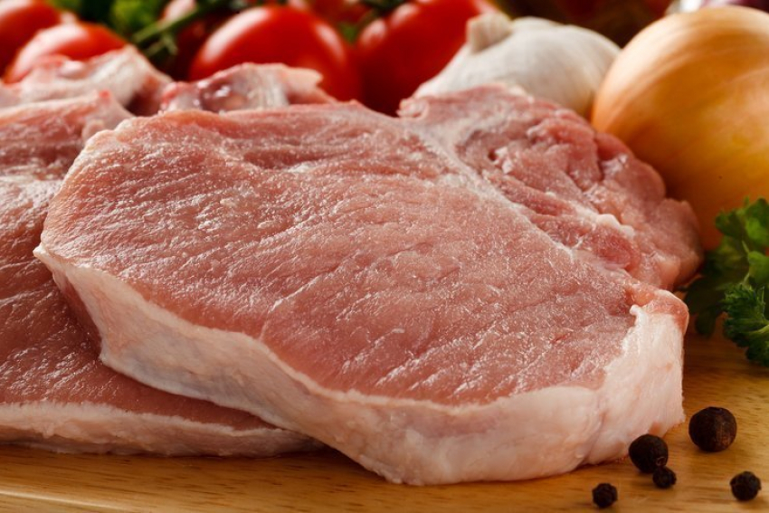  Мясо из Евросоюза, зараженное опасной бактерией, обнаружили в одном из гипермаркетов Ставрополя