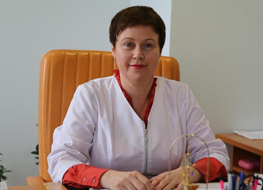 Ставропольский депутат-медик Валерия Бруснева в 2021 году встречалась с избирателями и боролась с CoVID-19