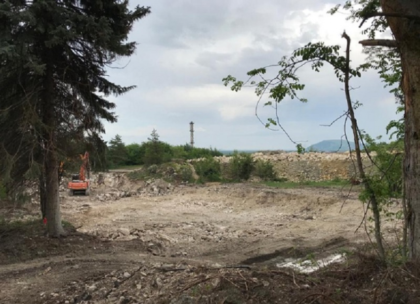 Дежа вю: власти Ставрополья реанимируют идею строительства молодежного центра на Машуке