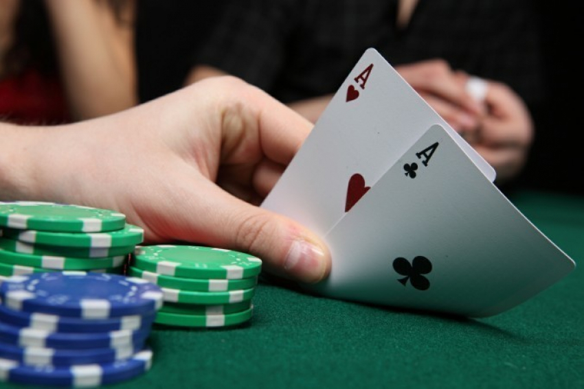 В Пятигорске полицейский предупредил организатора азартных игр о рейде