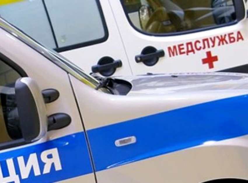 Машина без водителя сбила пешехода в Ставрополе 